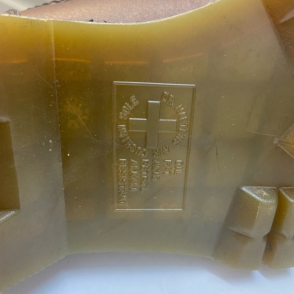 Dr Marten 11302 brown men’s size 8 women’s size 9 - Picture 6 of 9